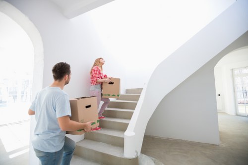 Household relocation service with removal van in Grangepark