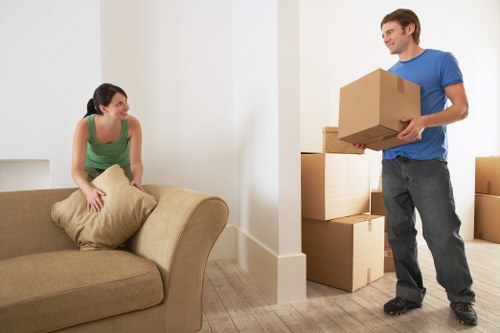 Efficient packing and labeling for business moves in Grangepark